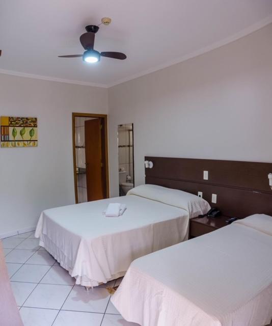 אוריניוס Ville Park Hotel מראה חיצוני תמונה