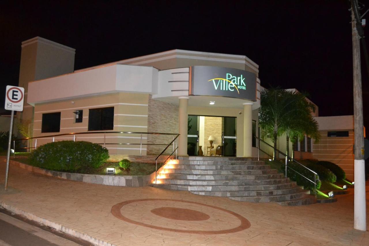 אוריניוס Ville Park Hotel מראה חיצוני תמונה